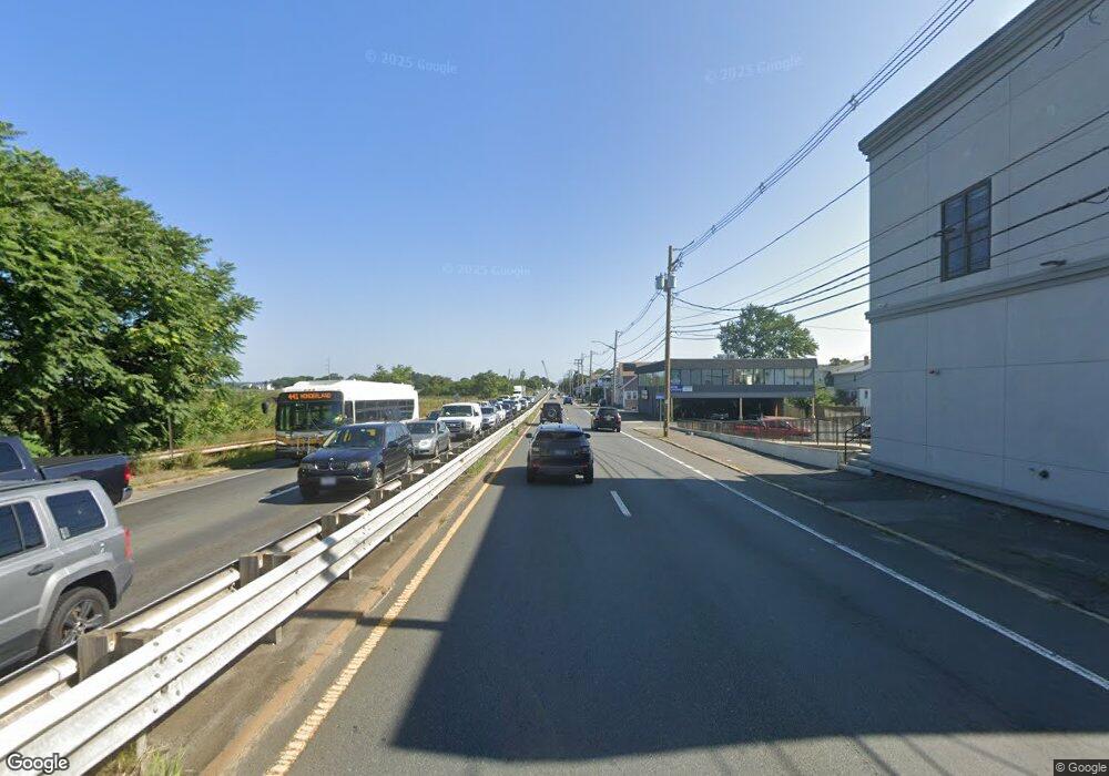 1078 N Shore Rd, Revere, MA 02151 - photo 1