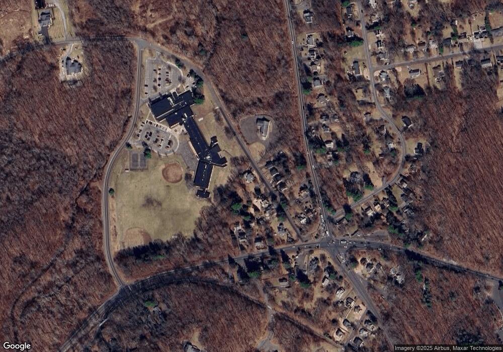 49 Kelly Rd, Middlebury, CT 06762 - photo 1