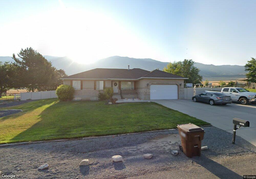7386 Foothill Dr, Lake Point, UT 84074 - photo 1