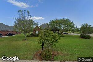 202 Bayou Crossing Dr, Raceland, LA 70394