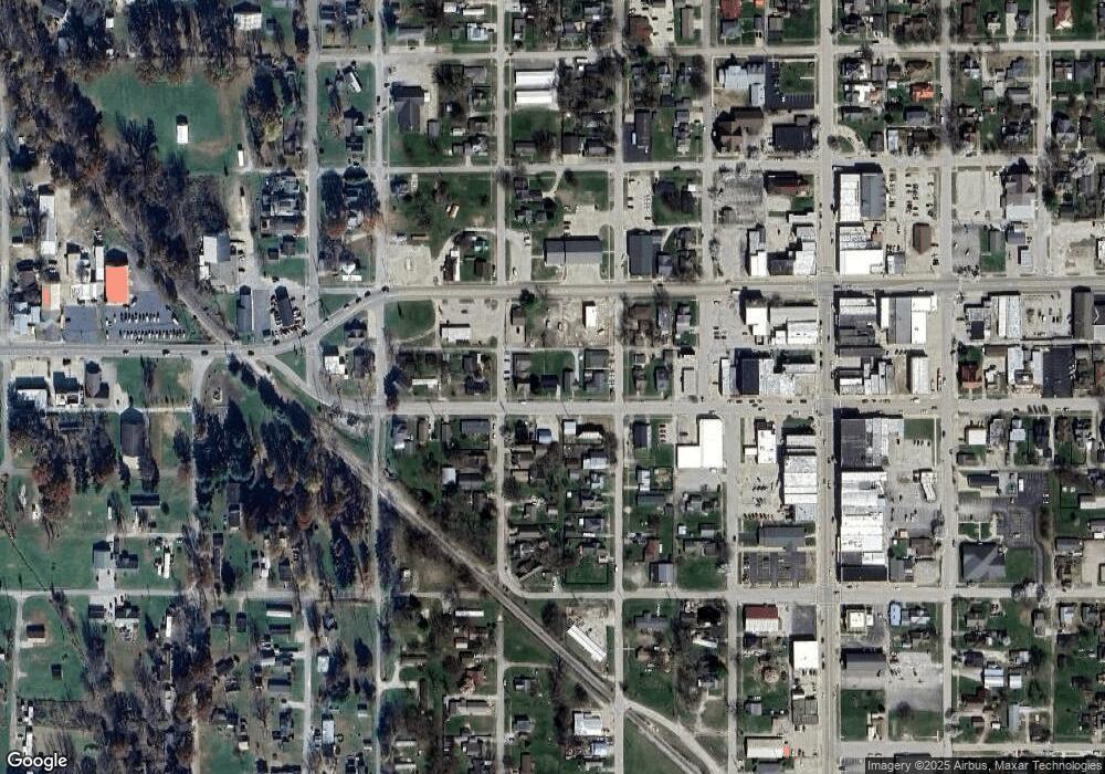 260 W Vincennes St, Linton, IN 47441 - photo 1