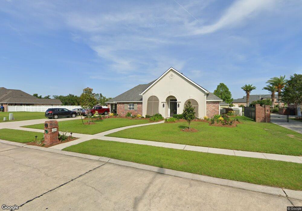 120 Meandering Way, Houma, LA 70360 - photo 1