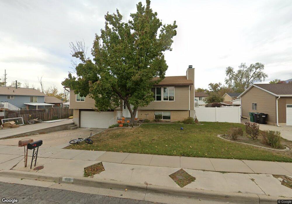 908 W 2000 S, Woods Cross, UT 84087 - photo 1