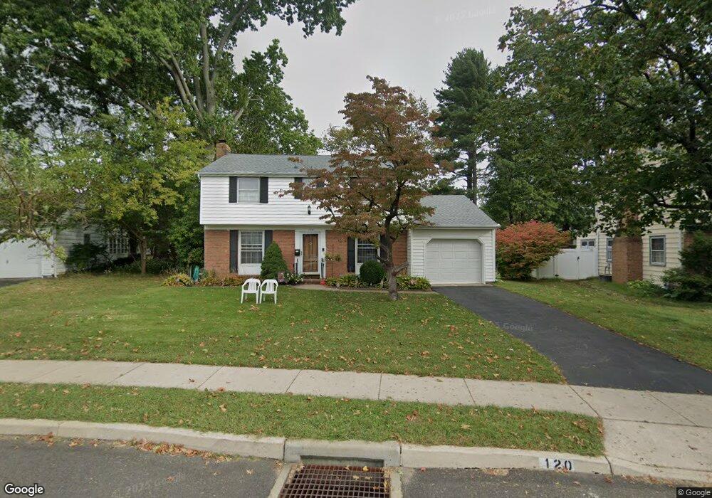 120 Mark Dr, Morrisville, PA 19067 - photo 1