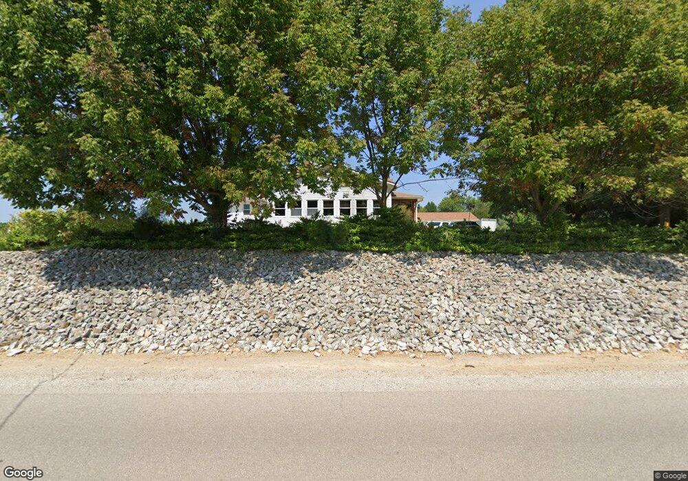 264 W 950 S, Columbus, IN 47201 - photo 1