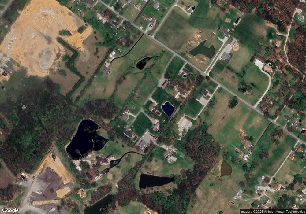 1249 Fisher Ln, Mount Washington, KY 40047 - photo 1