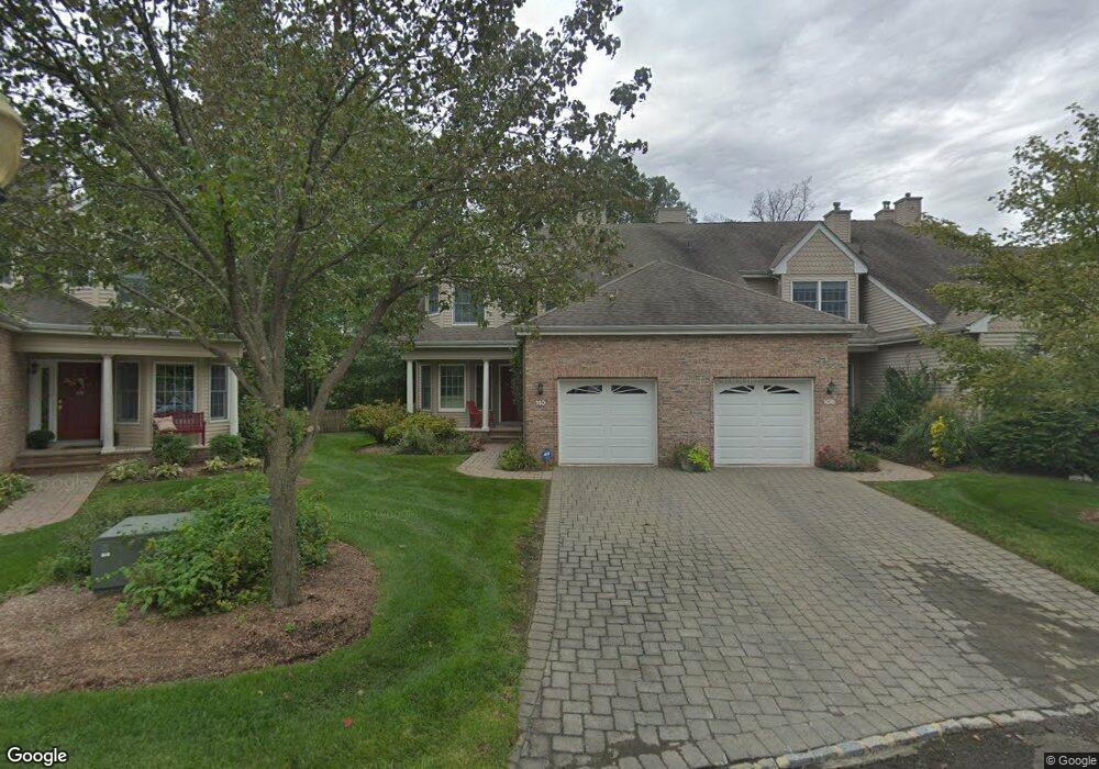 110 Carriage Ct, Allendale, NJ 07401 - photo 1