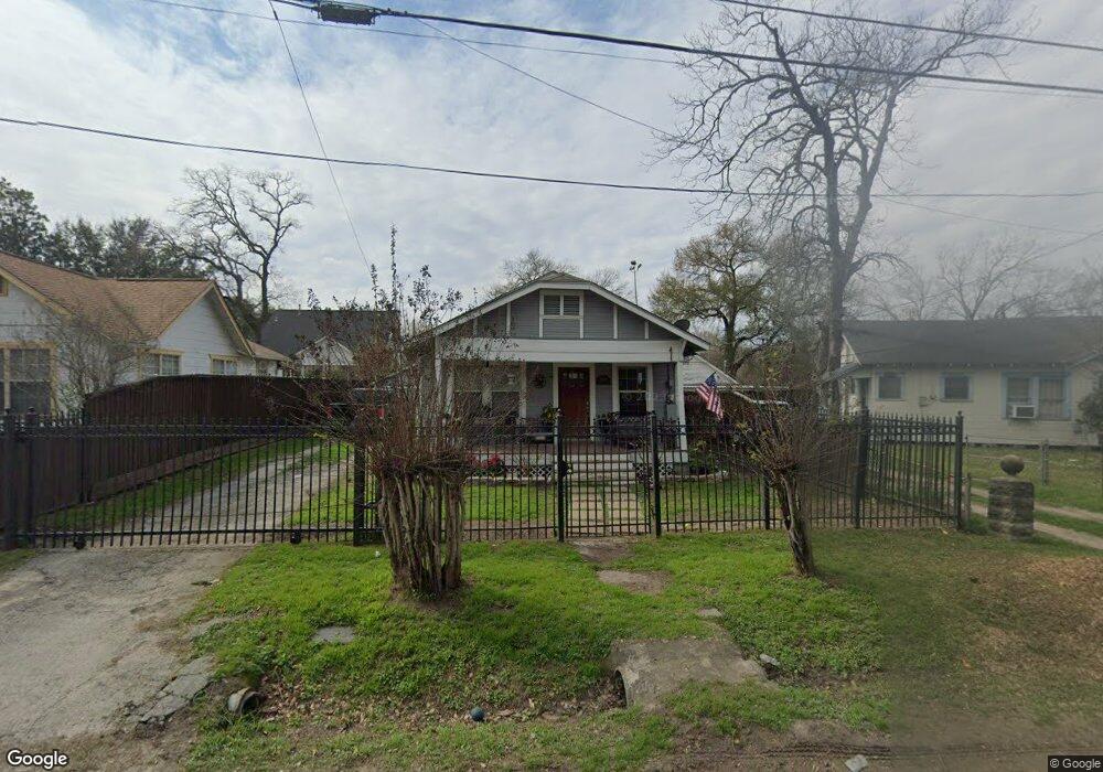 3903 Calendar St, Houston, TX 77009 - photo 1