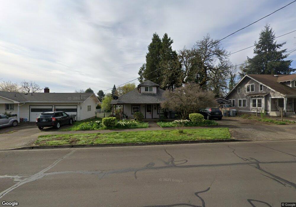 1240 7th Ave SW, Albany, OR 97321 - photo 1