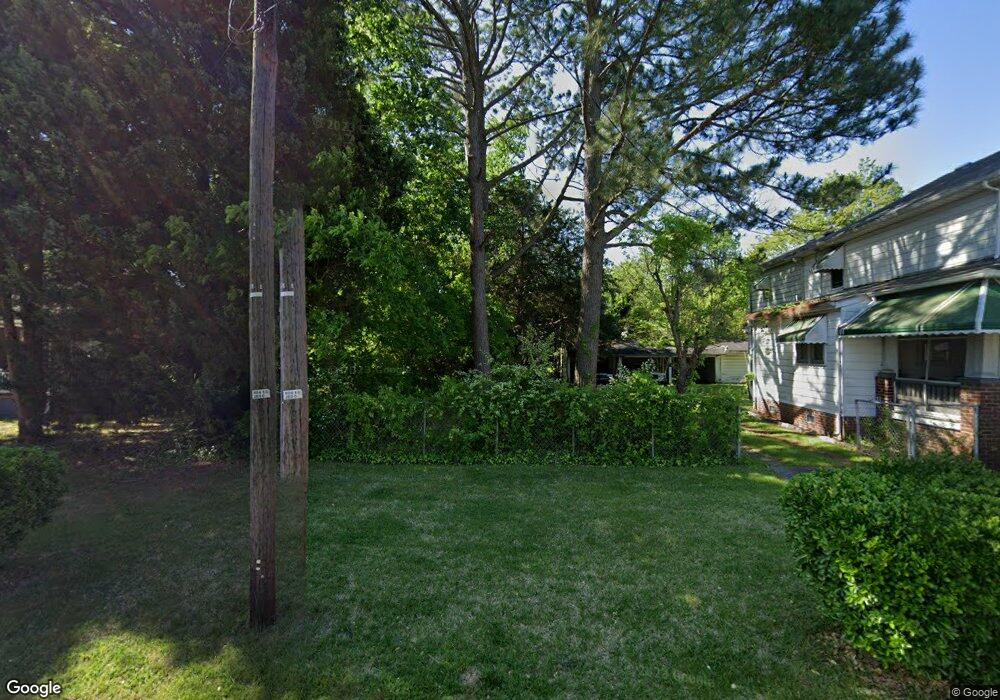 1527 Highland Ave, Portsmouth, VA 23704 - photo 1