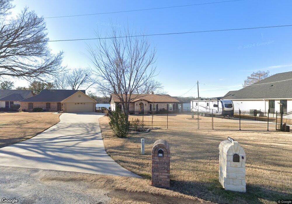 924 Thelma Dr, Granbury, TX 76049 - photo 1