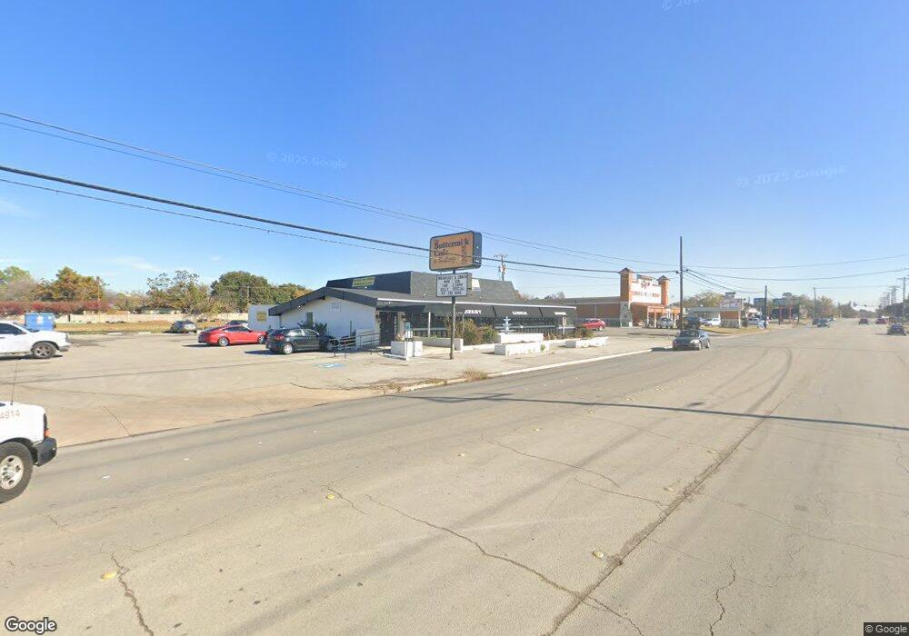 337 Pipeline Rd, Bedford, TX 76022 - photo 1