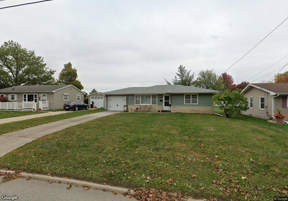 607 S 14th Ave W, Newton, IA 50208 - photo 1