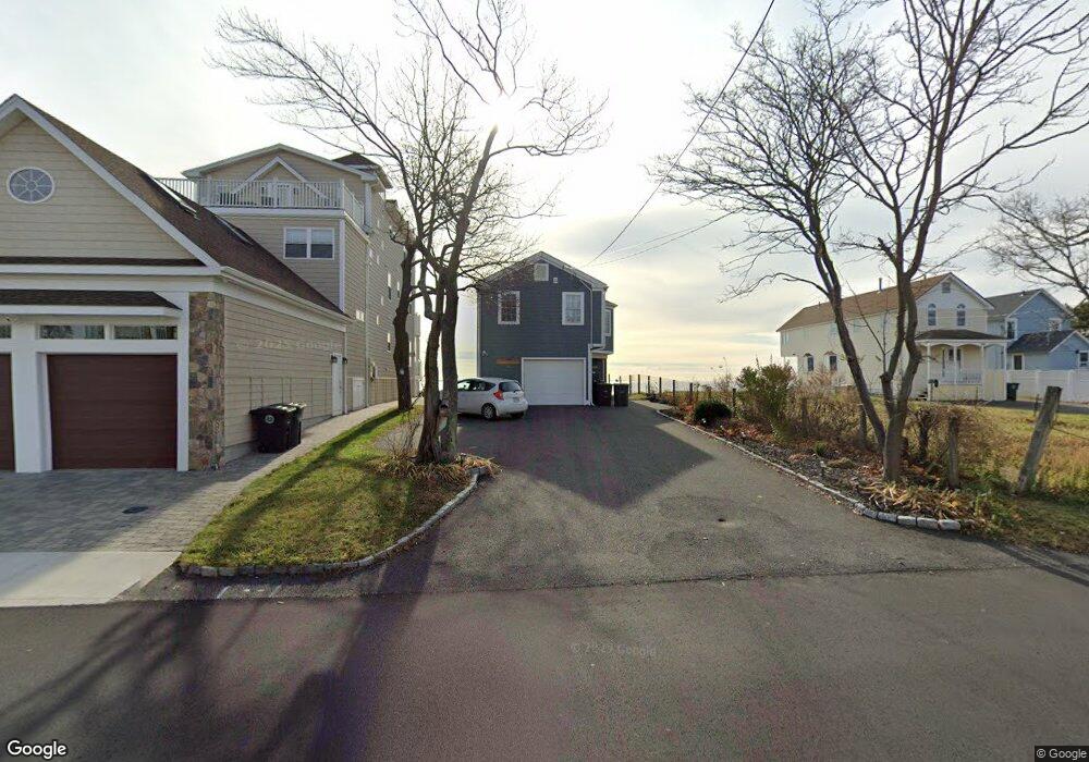 75 Melba St, Milford, CT 06460 - photo 1