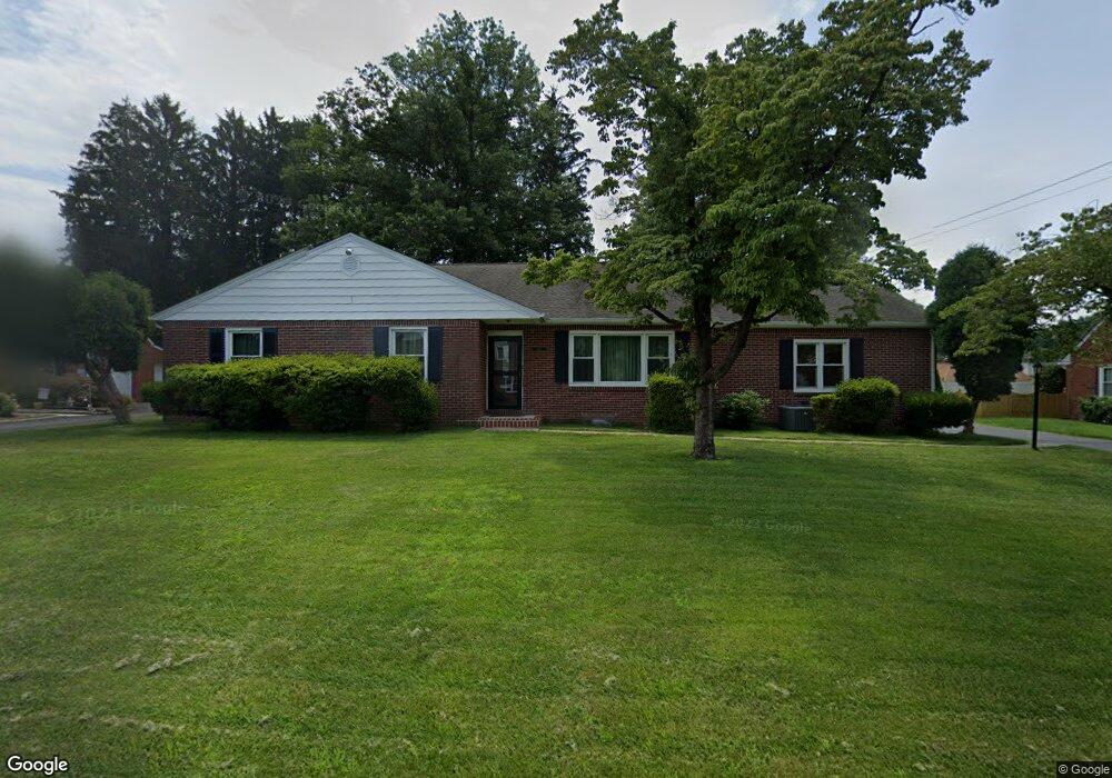 210 W Crest Rd, Wilmington, DE 19803 - photo 1