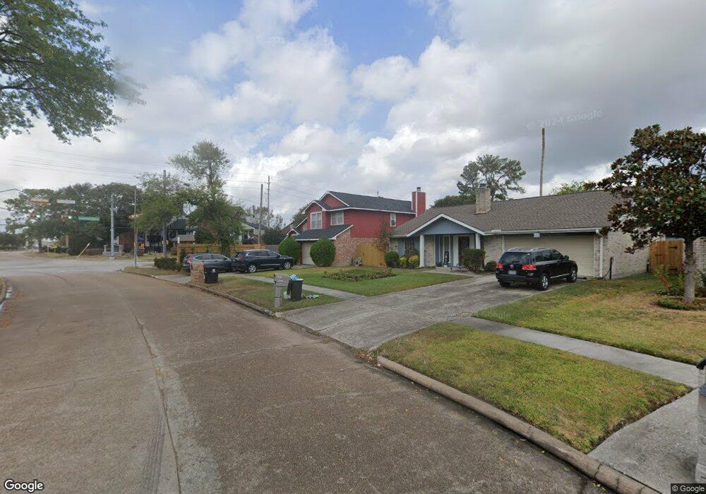 7426 Seton Lake Dr, Houston, TX 77086 - photo 1