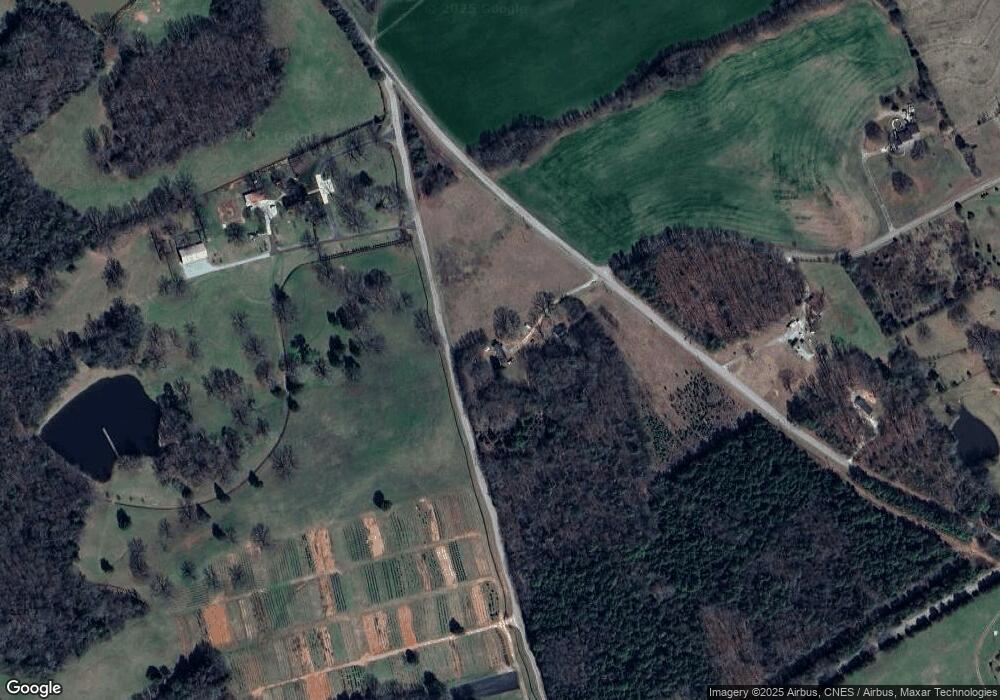 986 Montevideo Rd, Hartwell, GA 30643 - photo 1