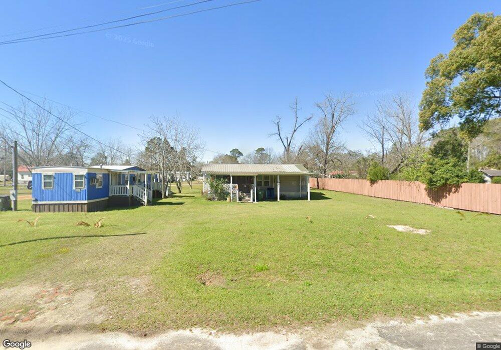 206 S Maple St, Adel, GA 31620 - photo 1