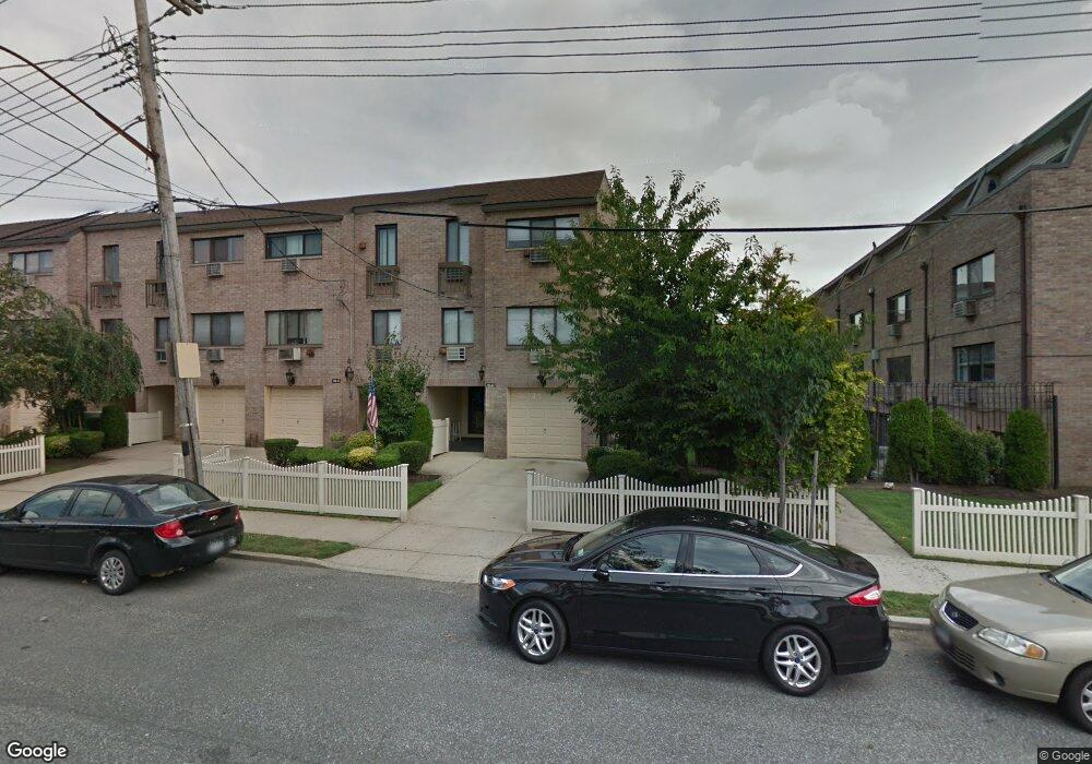 15343 82nd St, Howard Beach, NY 11414 - photo 1