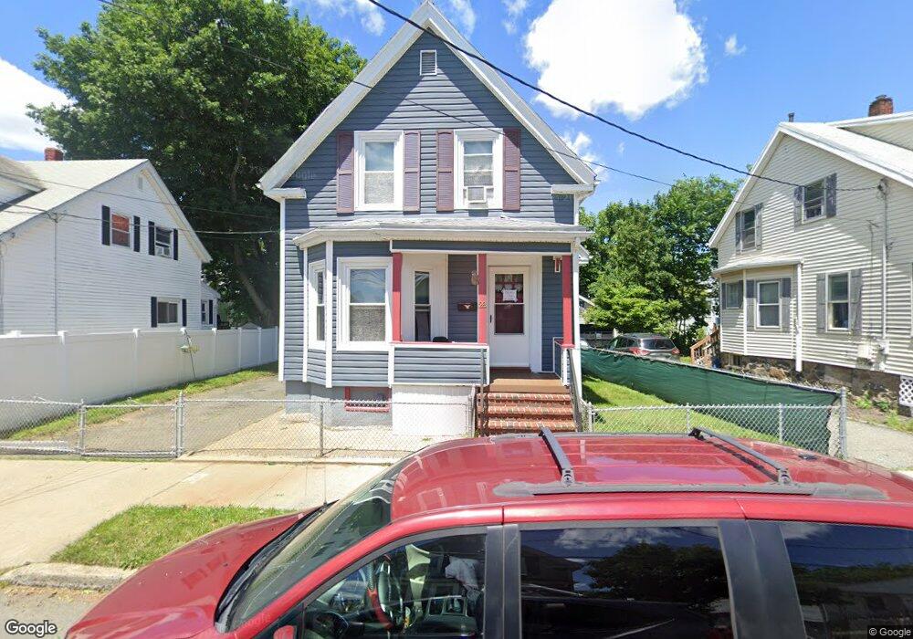 28 Saratoga St, Lynn, MA 01902 - photo 1