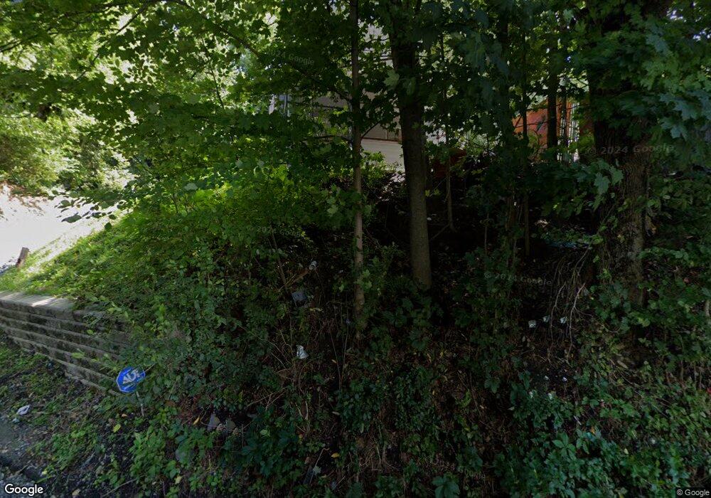 62 Outlook St, Newport, VT 05855 - photo 1