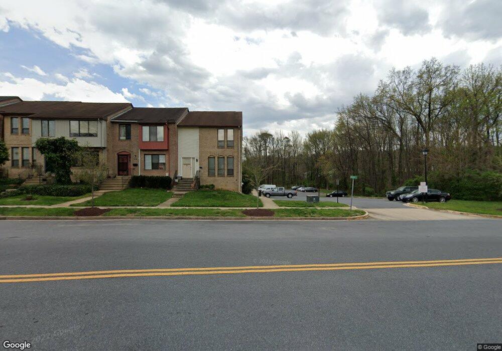 8733 Brae Brooke Dr, Lanham, MD 20706 - photo 1