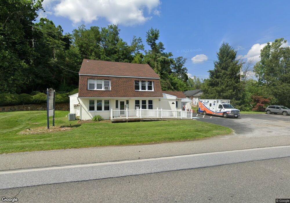 961 Downingtown Pike unit 1, West Chester, PA 19380 - photo 1