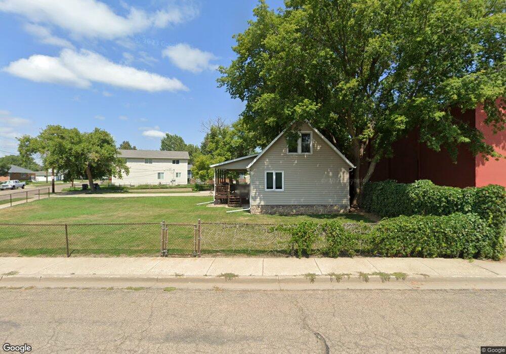 400 6th St SE, Mandan, ND 58554 - photo 1