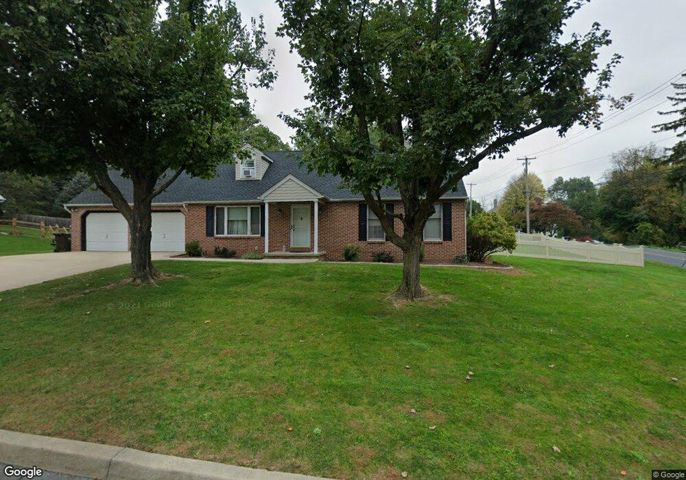 6 Pheasant Run Rd, Boyertown, PA 19512 - photo 1