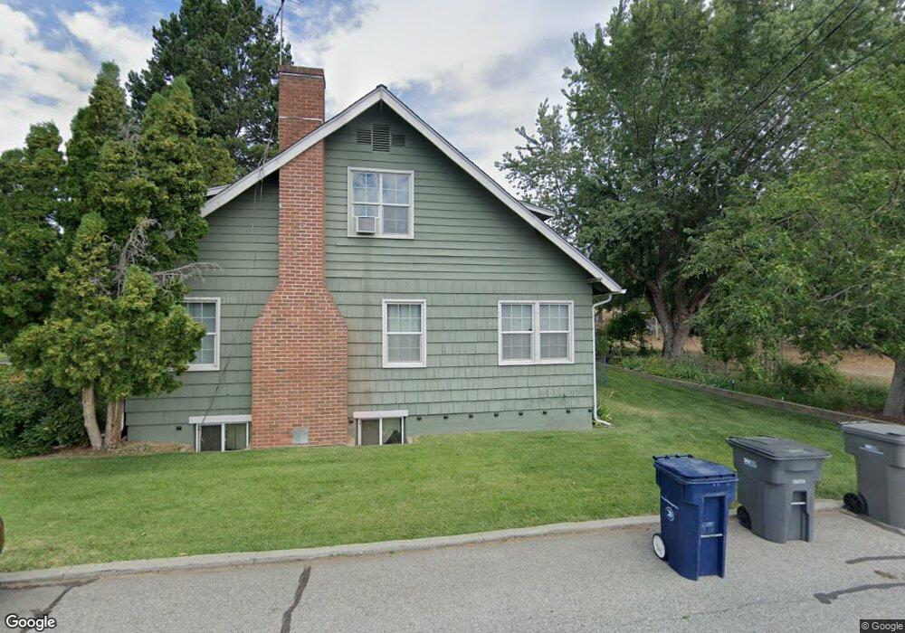 869 N Devon Ave, East Wenatchee, WA 98802 - photo 1