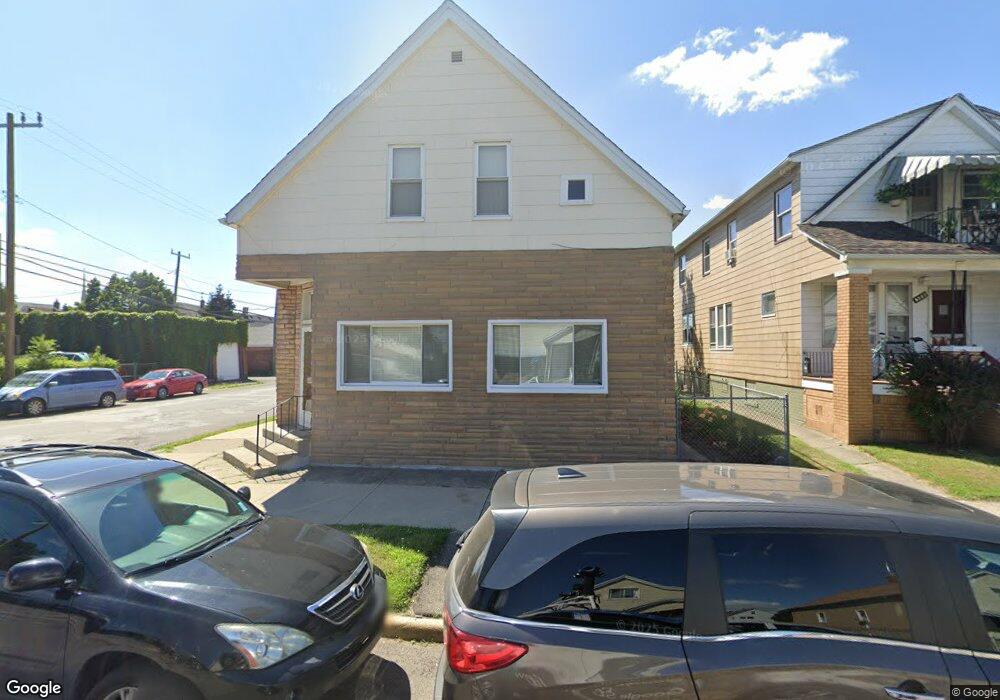 2062 Yemans St, HamtraMcK, MI 48212 - photo 1