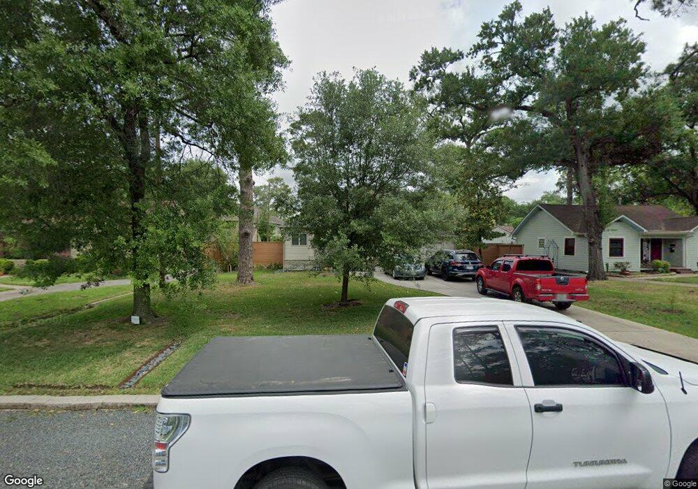 818 W 42nd St, Houston, TX 77018 - photo 1