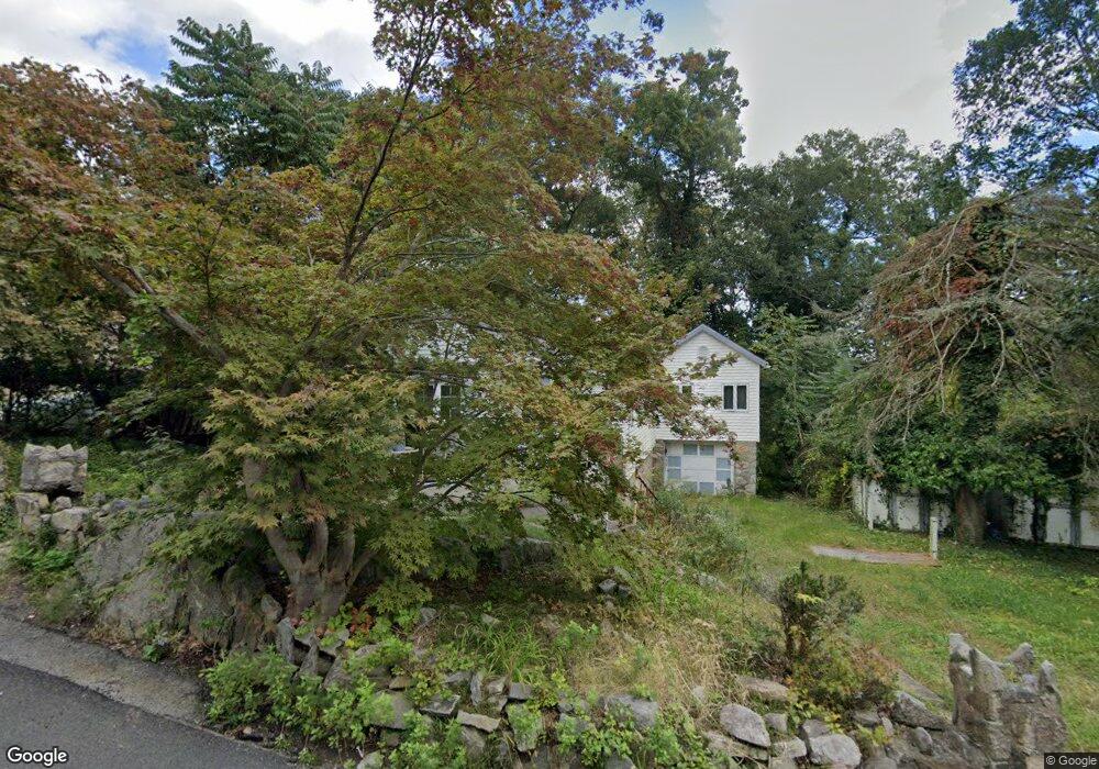 337 Lake Dr, Lake Peekskill, NY 10537 - photo 1