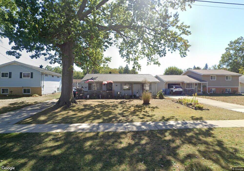 2042 E 41st St, Lorain, OH 44055 - photo 1