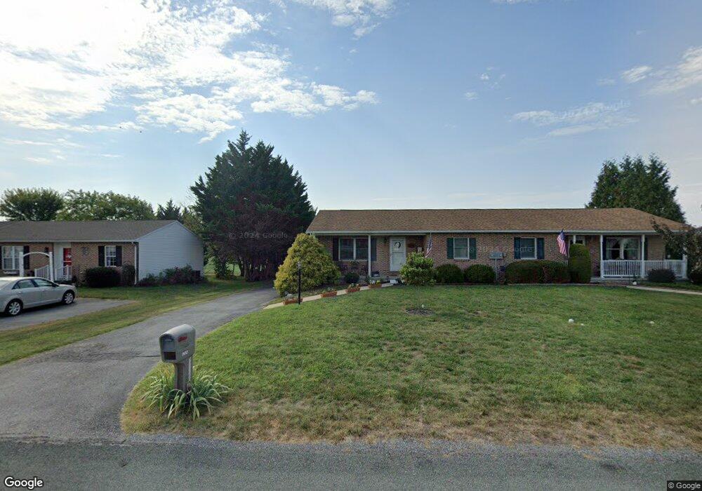 12571 Carol Ave, Greencastle, PA 17225 - photo 1