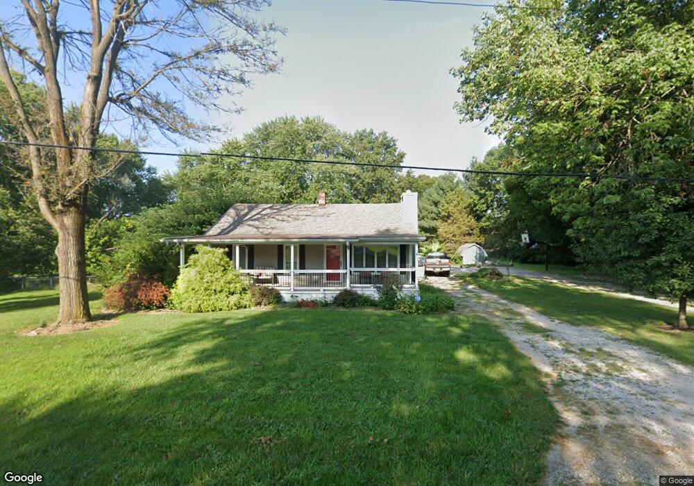 2203 Williams St, Maryville, IL 62062 - photo 1