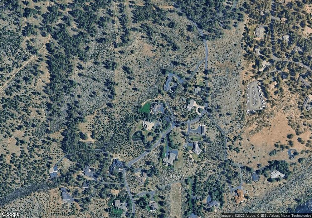 61063 Bachelor View Rd, Bend, OR 97702 - photo 1