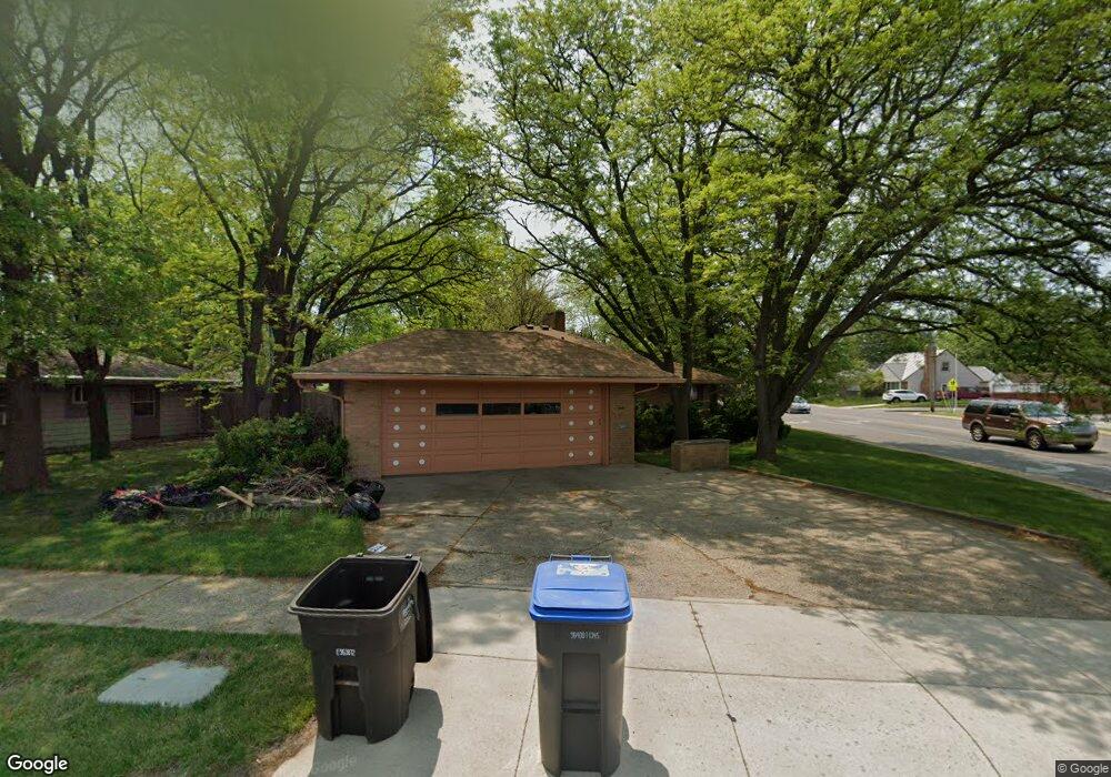 251 W Lusher Ave, Elkhart, IN 46517 - photo 1