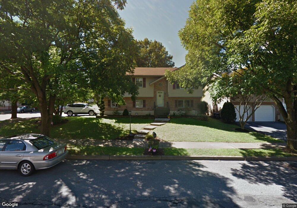 2586 Madison Ave, Bethlehem, PA 18017 - photo 1