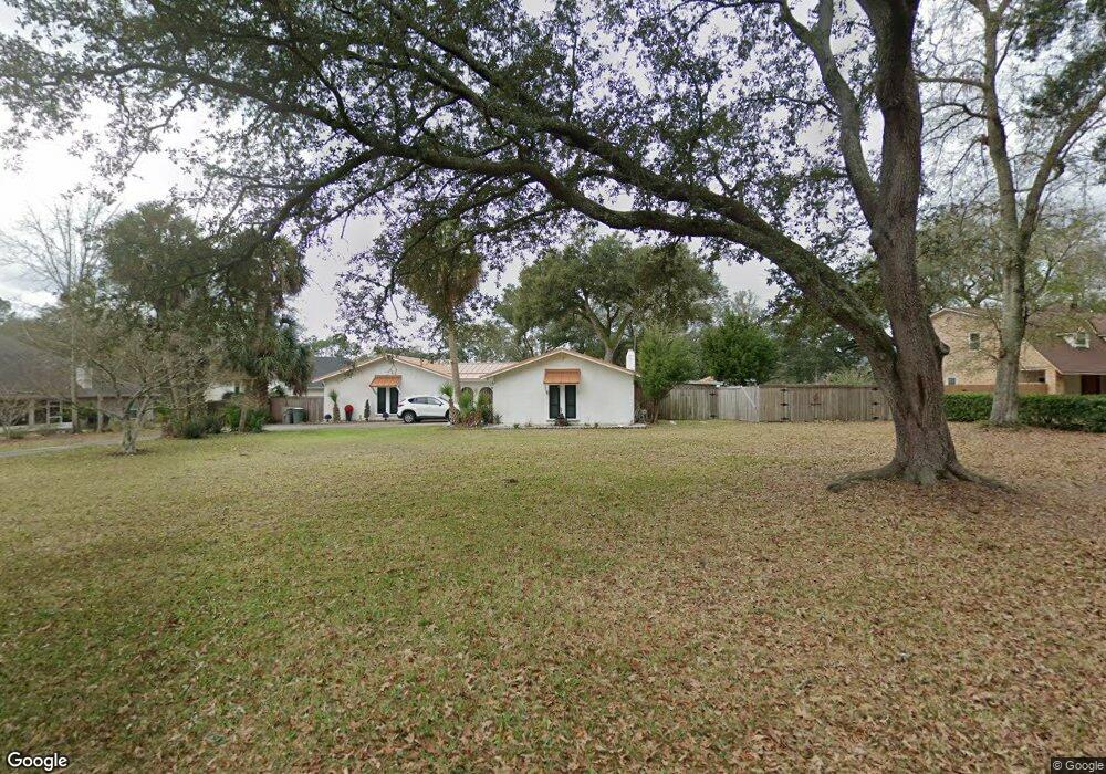 8319 Wilde Lake Rd, Pensacola, FL 32526 - photo 1