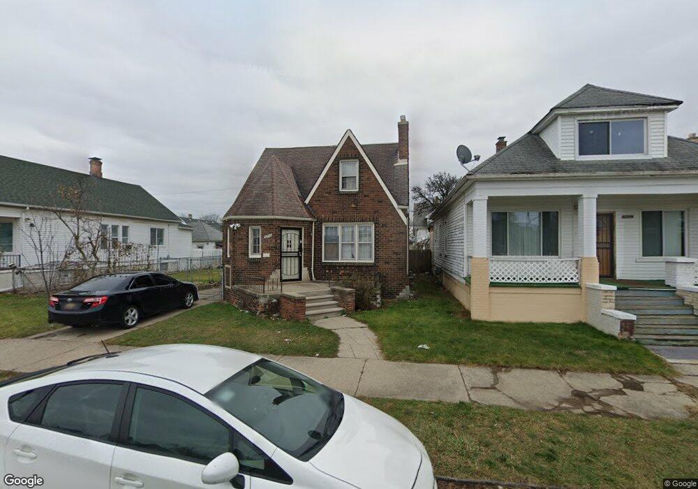 3890 Bristow St, HamtraMcK, MI 48212 - photo 1