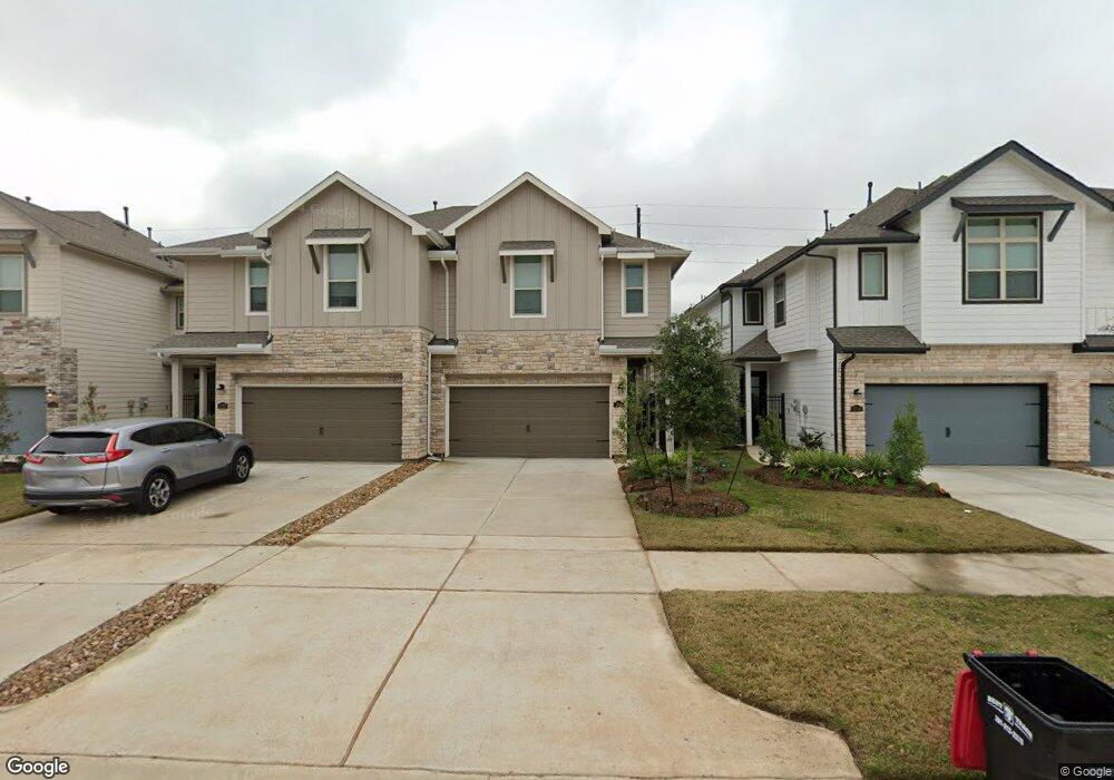 1718 Ryon Falls Dr, Richmond, TX 77469 - photo 1