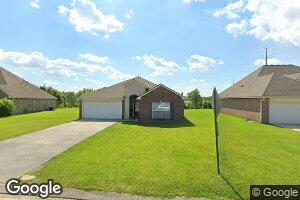 5353 Faulkner Dr, Darrow, LA 70725