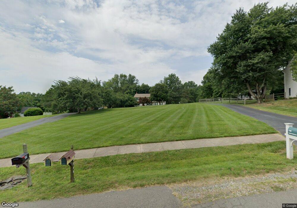 1116 Morningwood Ln, Great Falls, VA 22066 - photo 1