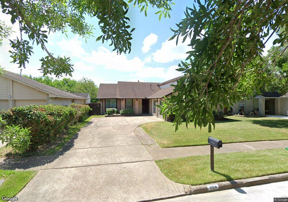 9514 Kingspass St, Houston, TX 77075 - photo 1