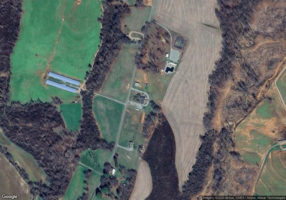 352 Bess Rd, Statesville, NC 28625 - photo 1