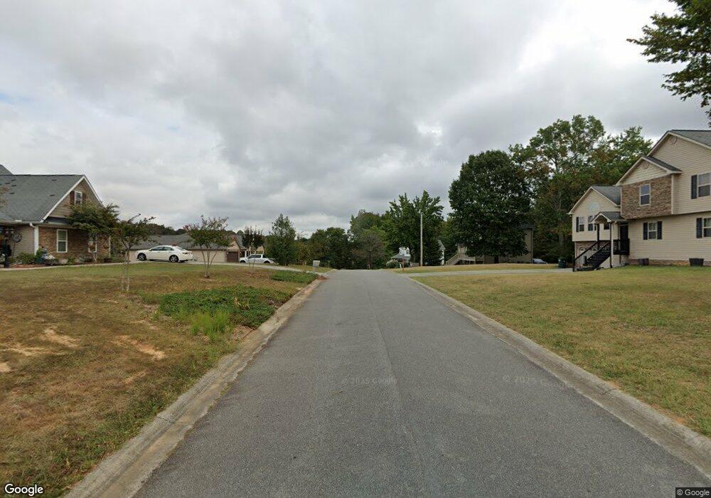 111 Longview Dr SE, Calhoun, GA 30701 - photo 1