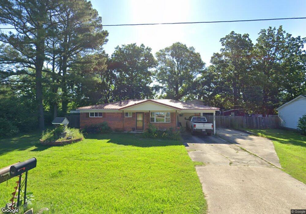 207 Magnolia Dr, Paragould, AR 72450 - photo 1