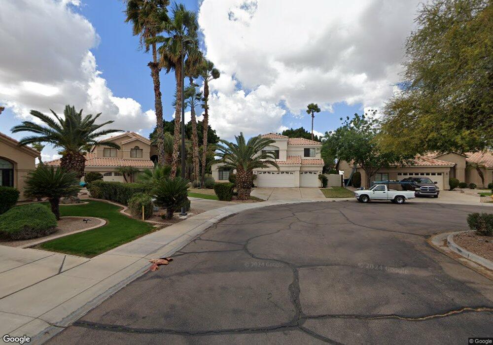 1801 E Catamaran Dr, Gilbert, AZ 85234 - photo 1