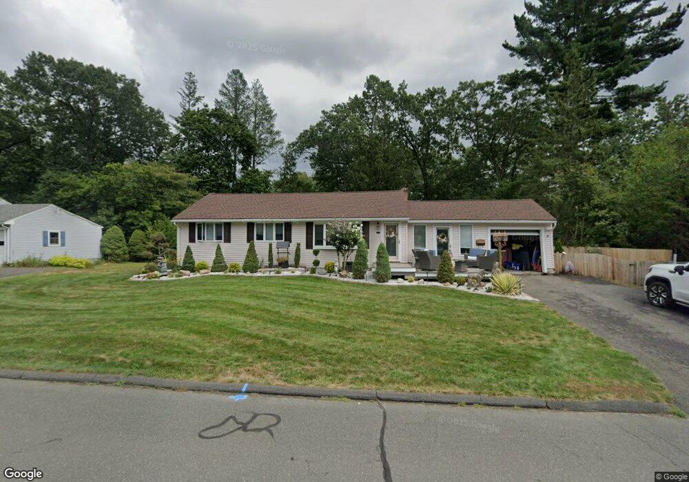 4 Ellis Rd, Enfield, CT 06082 - photo 1